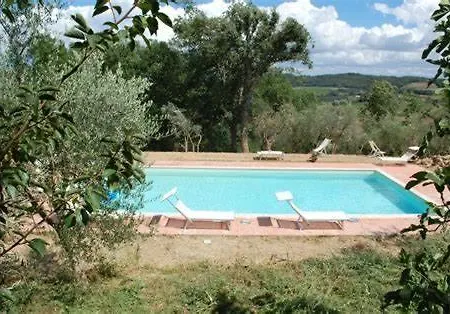 Lorena Con Piscina